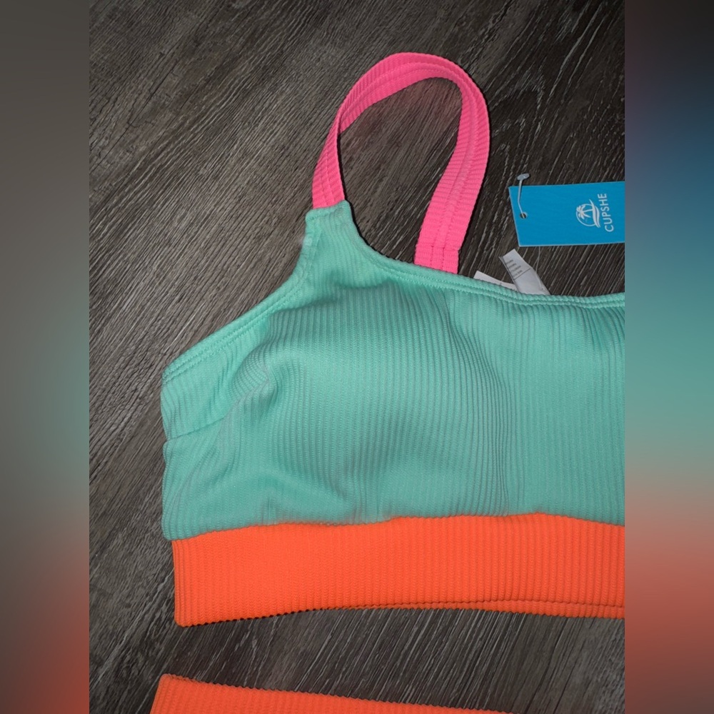 Cupshe Rib Neon Colorblock Scoop Neck Top & Hipster Bikini Set Size Medium NEW - Picture 4 of 5